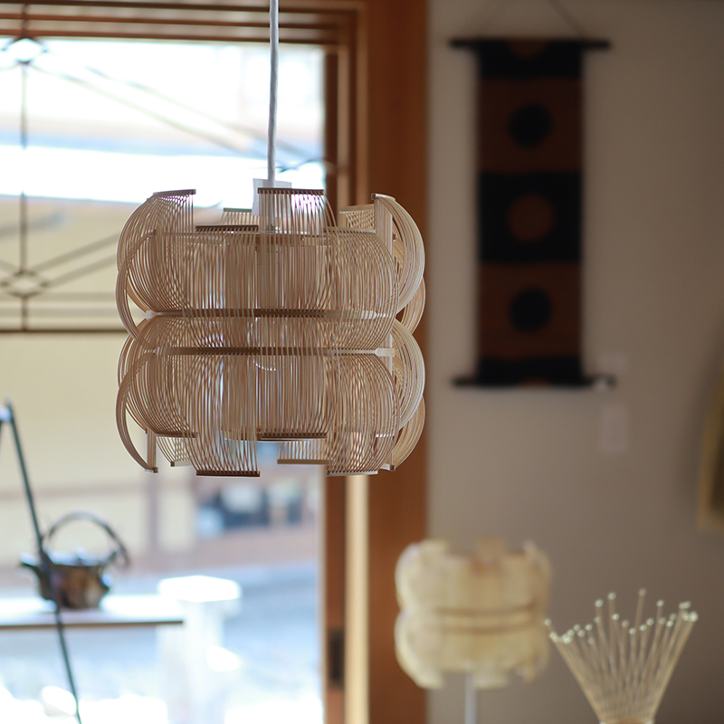 ペンダントライト SEN（千）｜駿河竹千筋細工（谷 俊幸）